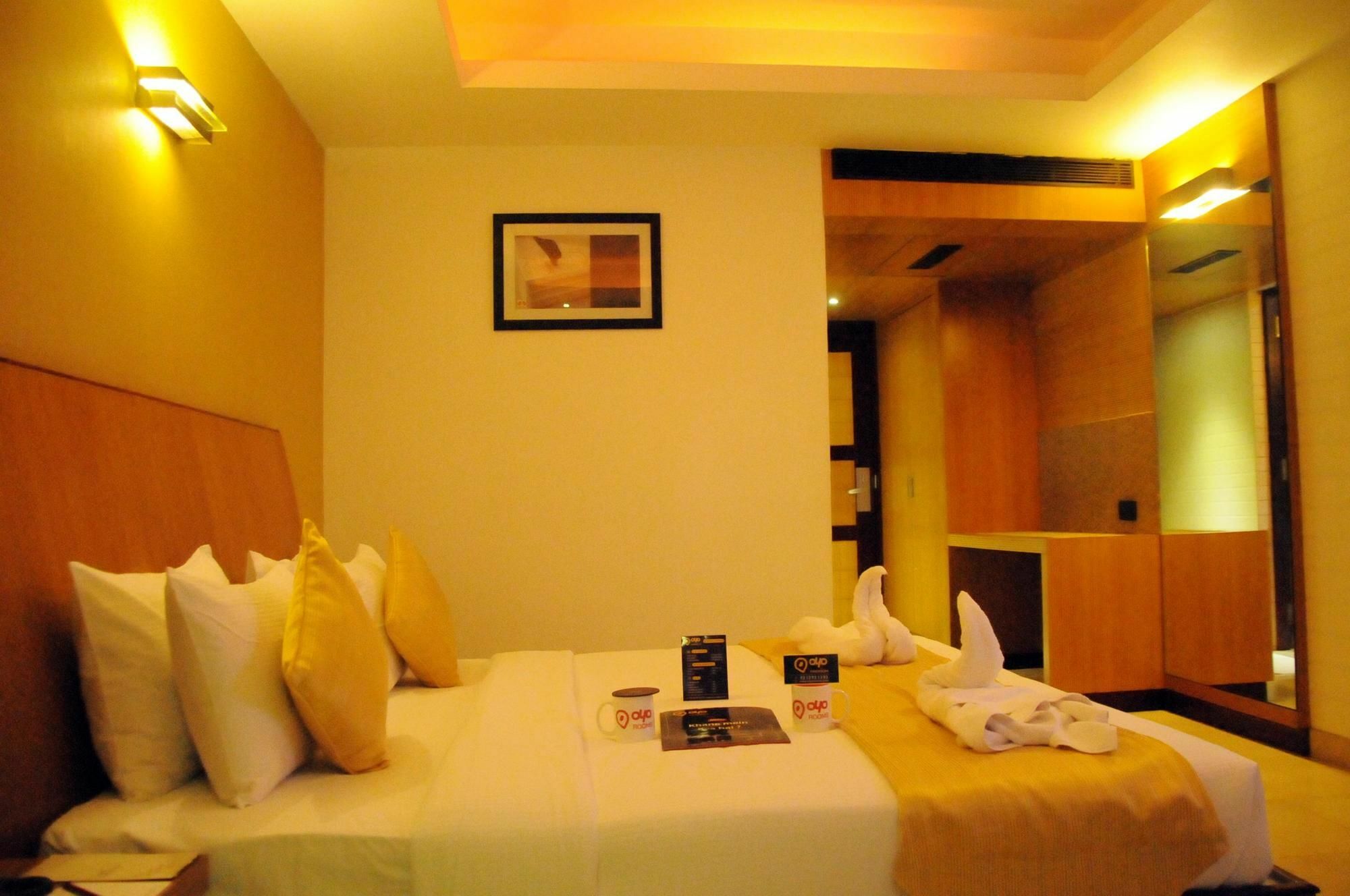Hotel The Castello Residency Coimbatore Exterior foto